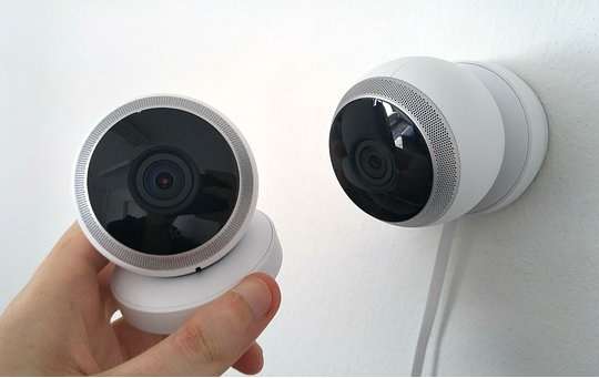 What to Look for When Selecting a CCTV Camera for Your Home