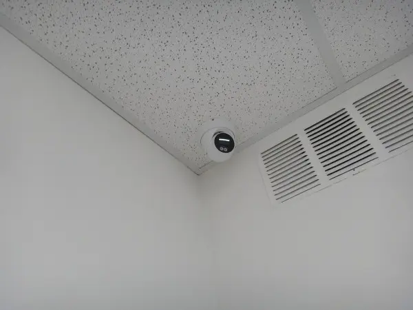 5MP security camera monitoring the main office entrance